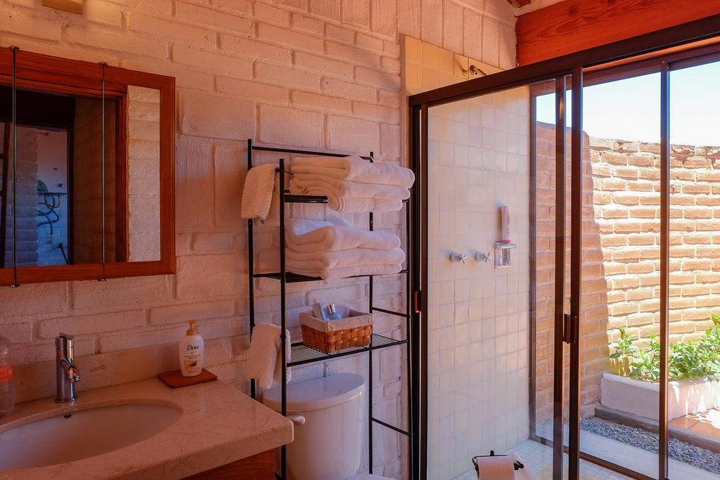 バジェ・デ・グアダルーペ Rancho El Rossinyolヴィラ エクステリア 写真