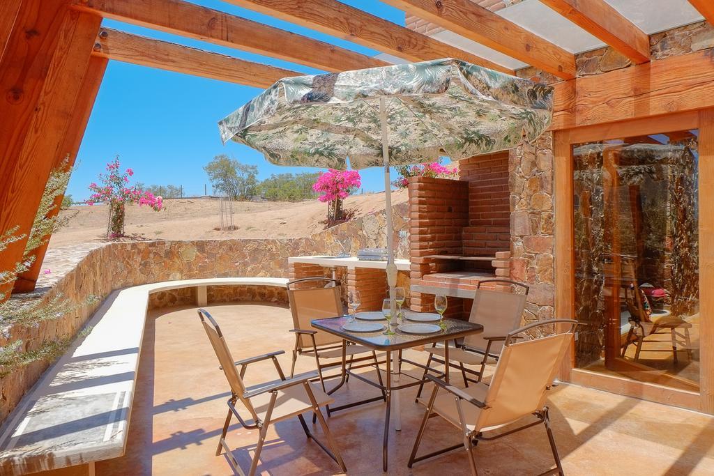 バジェ・デ・グアダルーペ Rancho El Rossinyolヴィラ エクステリア 写真